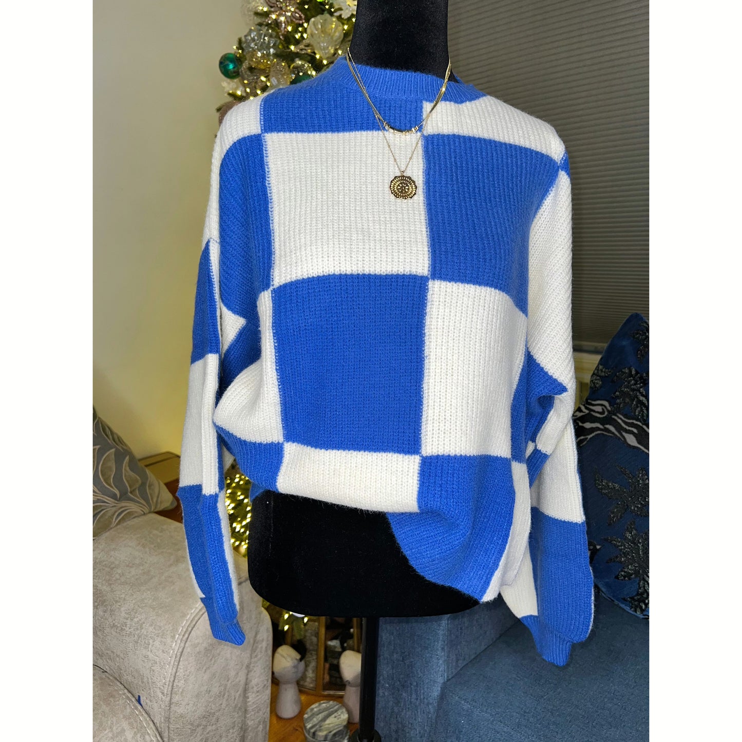CHECKERED SWEATER