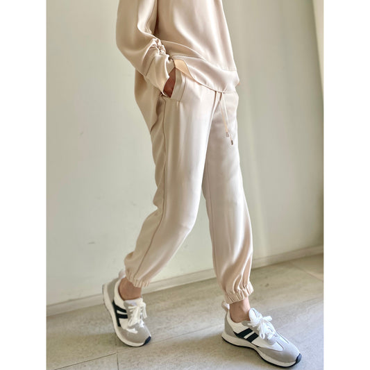 LUXE SWEATS